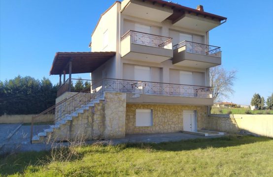 For Sale &#8211; Detached house 180 m²