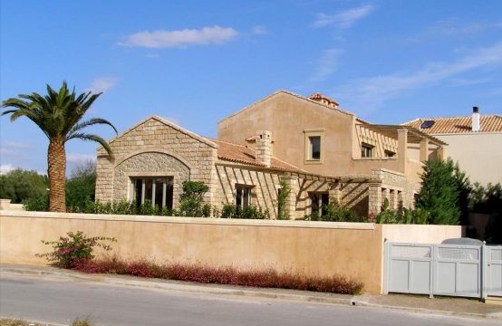 For Sale &#8211; Villa 485 m²