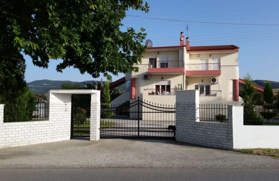 For Sale &#8211; Detached house 390 m²