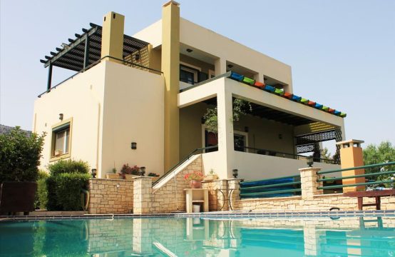 For Sale &#8211; Villa 310 m²