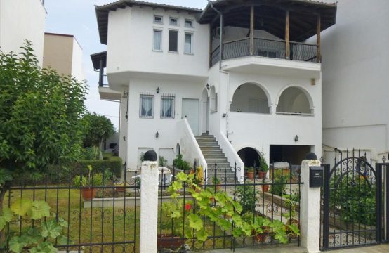 For Sale &#8211; Detached house 240 m²