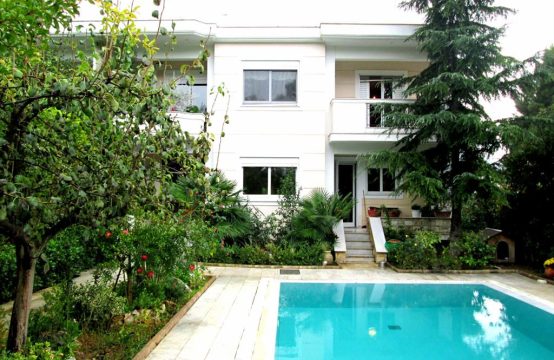 For Sale &#8211; Villa 600 m²