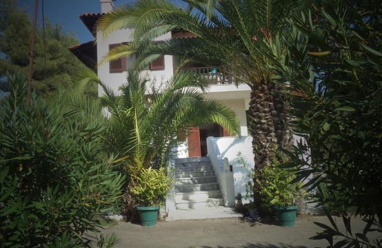 For Sale &#8211; Detached house 200 m²