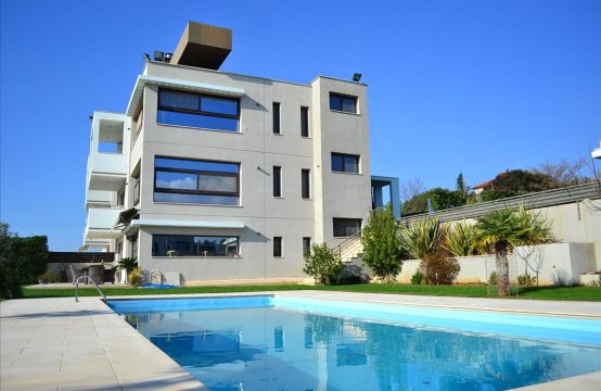 For Sale &#8211; Villa 420 m²