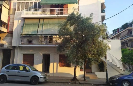 For Sale &#8211; Building 180 m²