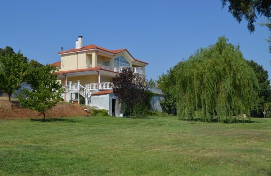 For Sale &#8211; Detached house 210 m²