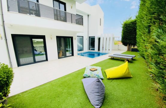 For Sale &#8211; Maisonette 340 m²