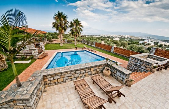 For Sale &#8211; Villa 230 m²