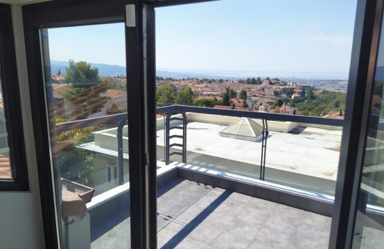 For Sale &#8211; Maisonette 220 m²