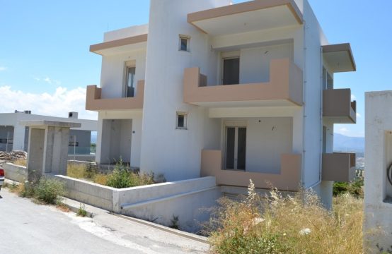 Müstakil ev 250 m² Girit’te