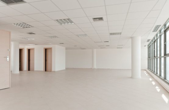 Yatırım, iş 285 m² Selanik’te