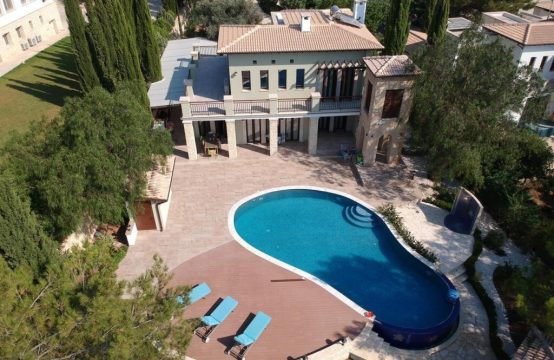 Villa 280 m²