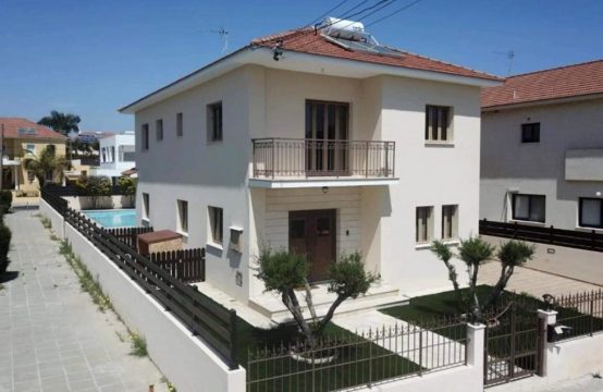 Villa 220 m²