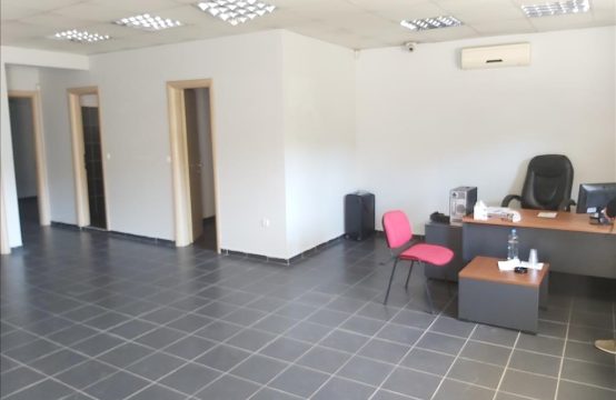 Yatırım, iş 940 m² Selanik’te