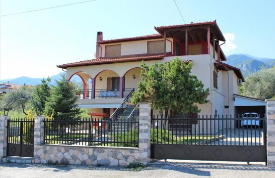 Müstakil ev 342 m² Pieria’da