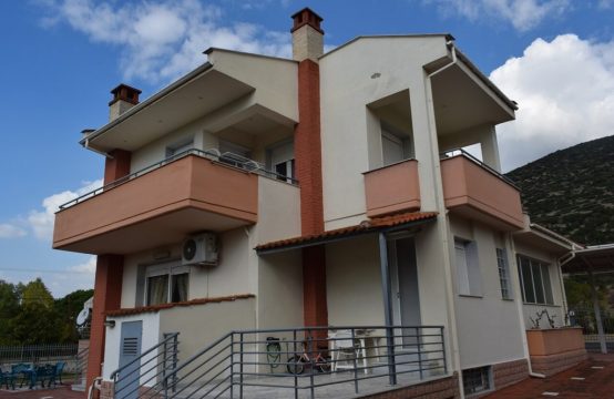 Müstakil ev 290 m² Selanik çevresinde