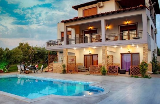 Villa 330 m² Chalkidiki’de