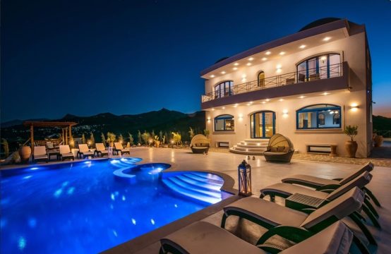 Villa 300 m² Girit’te