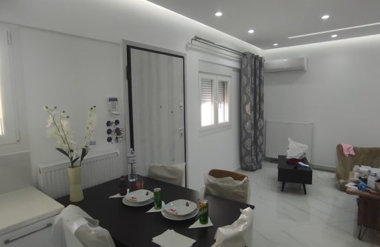 Daire 65 m² Atina’da