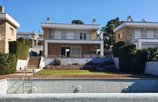 Villa 180 m² Kassandra’da (Chalkidiki)