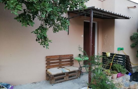 Müstakil ev 100 m² Girit’te