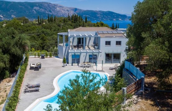 Villa 436 m² Korfu’da