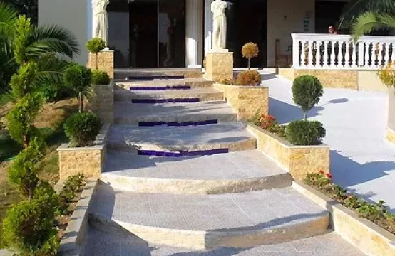 Otel Sithonia’da (Chalkidiki)