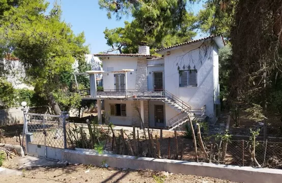 For Sale &#8211; Detached house 199 m²